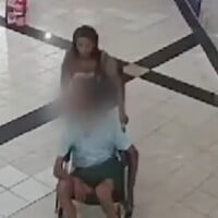 Que horas 'Tio Paulo' morreu? Vídeo assustador mostra que mulher 'passeou' com cadáver em shopping antes de ir ao banco. Veja!