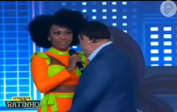 'Brincadeira' constrangedora de Ratinho acaba com bailarina sendo hostilizada em bastidor e demissão; relembre episódio polêmico!