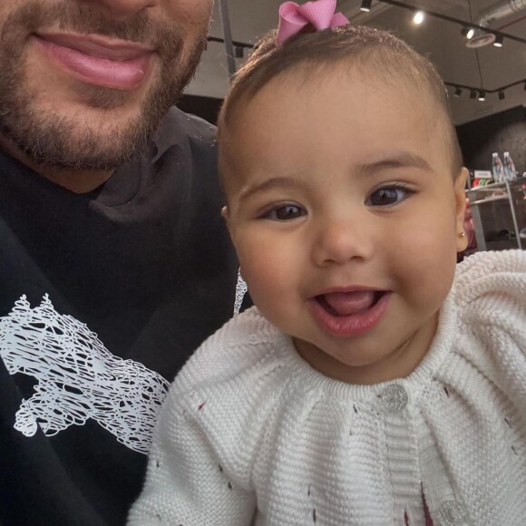 Mavie, filha de Neymar e Bruna Biancardi, completou 7 meses no último dia 6