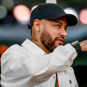 Neymar pode ser pai de mais uma menina em breve