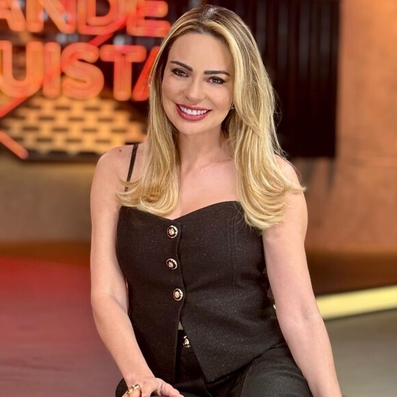 Rachel Sheherazade vai ganhar um novo programa? Loira estaria deixando Record TV satisfeita com sua performance natural e 'jogo de cintura'