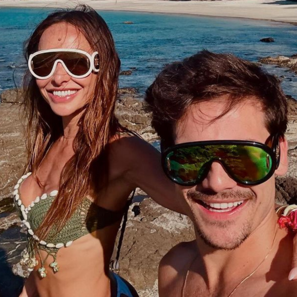 Sabrina Sato e Nicolas Prattes: bastidores pouco conhecidos do namoro têm flerte na web, gin e café da manhã com a sogra