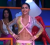 Barriga sarada de Jade Picon rouba a cena na TV