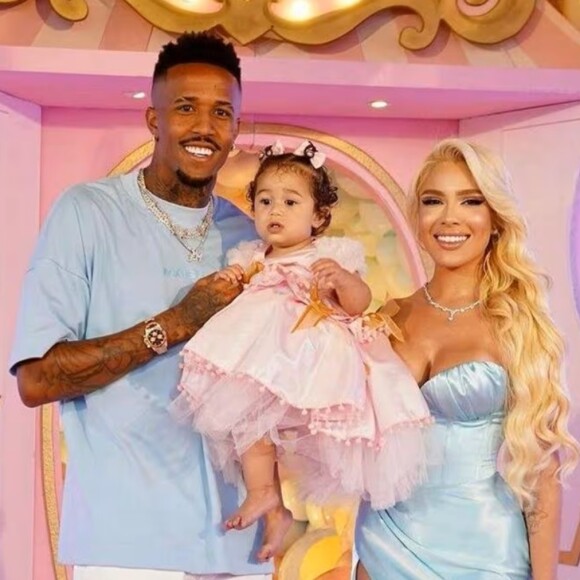 Karoline Lima está sendo processada mais uma vez pelo ex, Éder Militão