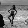 Thaila Ayala posou para ensaio sensual na praia