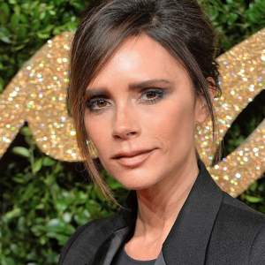 Victoria Beckham possui um patrimônio líquido estimado em US$ 450 milhões

