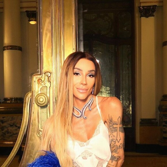 Maya Massafera usa vestido Versace vintage no Miss Trans 2024 e revela emoção em primeiro evento com grande público: 'Coroada rainha'