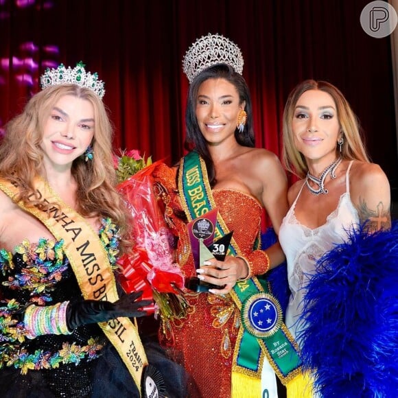 Maya Massafera usa vestido Versace vintage no Miss Trans 2024 e revela emoção em primeiro evento com grande público: 'Coroada rainha'