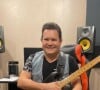 O guitarrista Ximbinha passou por uma harmonização recentemente