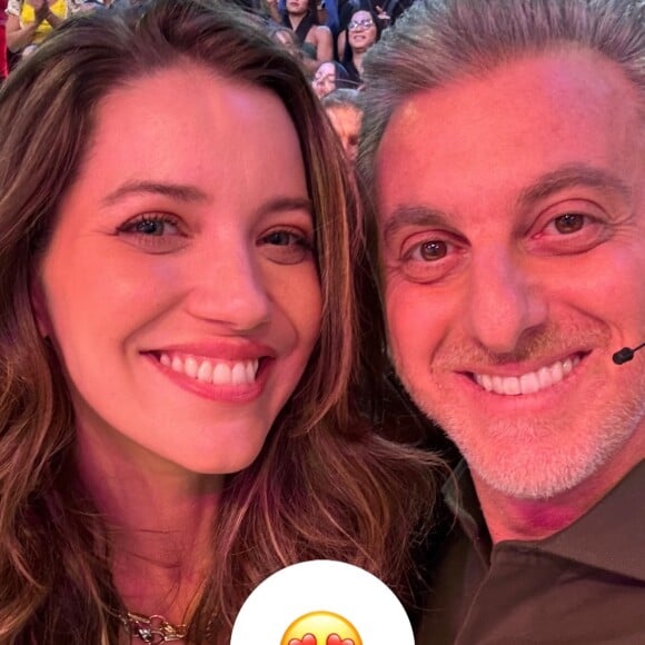 Luciano Huck defendeu a nota 9,9 dada por Nathalia Dill no 'Dança dos Famosos'