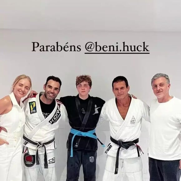 Nesta semana, Benício Huck foi promovido para a faixa azul no jiu-jitsu