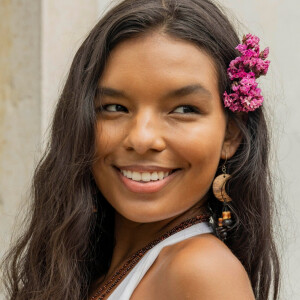 Ritinha de 'Renascer', Mell Muzzillo engata novo affair com ator da novela das nove após romance relâmpago com Xamã