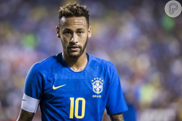 Neymar registrou Helena como filha, fruto de seu relacionamento com Amanda Kimberlly