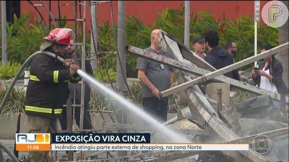 Incêndio na Casa Warner destruiu toda a exposição e fogo durou cerca de 3h