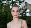 Cara Delevingne tinha oito anos, quando ingeriu bebida alcóolica pela primeira vez; modelo estava no casamento de uma tia