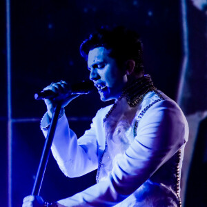 Luan Santana fez homenagem a Elvis Presley ao gravar seu novo DVD, 'Ao Vivo na Lua'