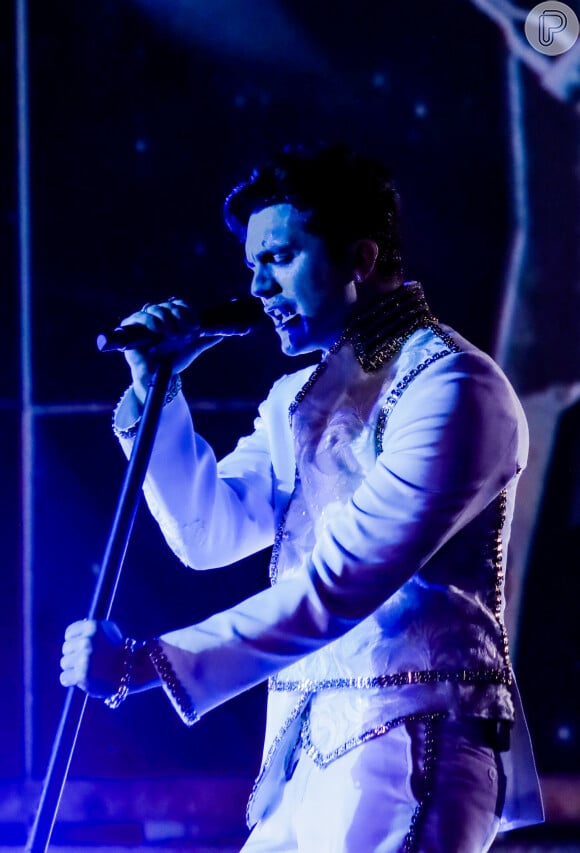 Luan Santana fez homenagem a Elvis Presley ao gravar seu novo DVD, 'Ao Vivo na Lua'