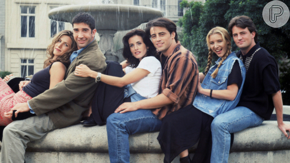 Quase ninguém sabe, mas as risadas em 'Friends' não eram efeitos sonoros - e irritavam bastante a intérprete de Phoebe!