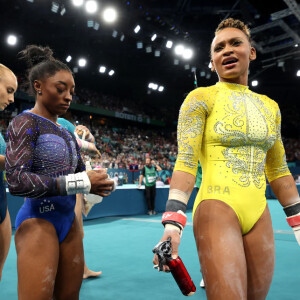 No confronto, grandes nomes ao redor do mundo vão em busca do Ouro, incluindo as gigantes Rebeca Andrade e Simone Biles.