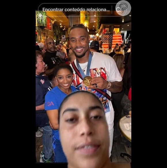 A tiktoker Kiera Breaugh gravou um vídeo em que detona Jonathan Owens por colocar a medalha de Simone Biles no pescoço