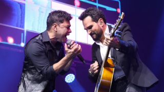 Entrevista | Os novos tempos de Zezé e Luciano: dupla abre o jogo sobre carreira solo e consagração nos bastidores de show apoteótico