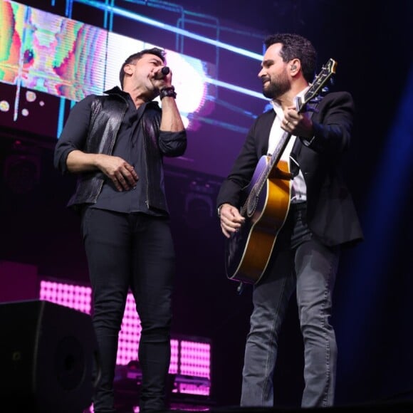 Zezé Di Camargo e Luciano: o Purepeople conversou com a dupla e acompanhou de perto mais uma apresentação do show 'Novos Tempos' no Rio de Janeiro