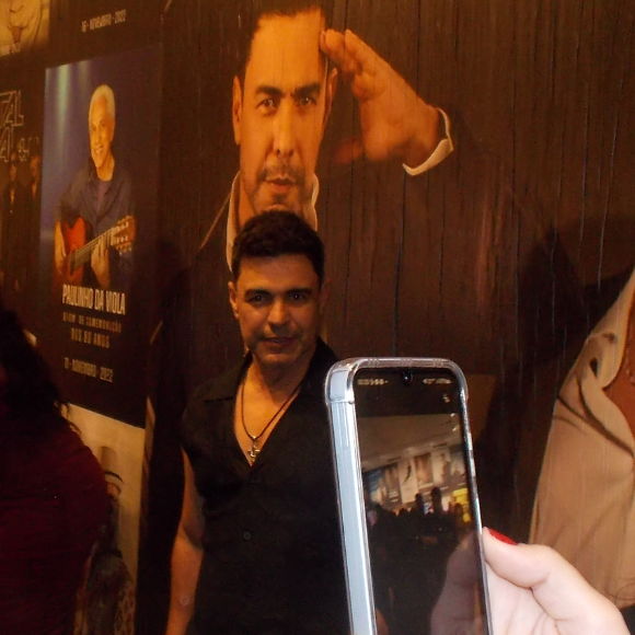 Zezé Di Camargo avalia sucesso em entrevista ao Purepeople: 'É só sentir que o povo quer você. Porque não adianta você querer e o povo não querer'