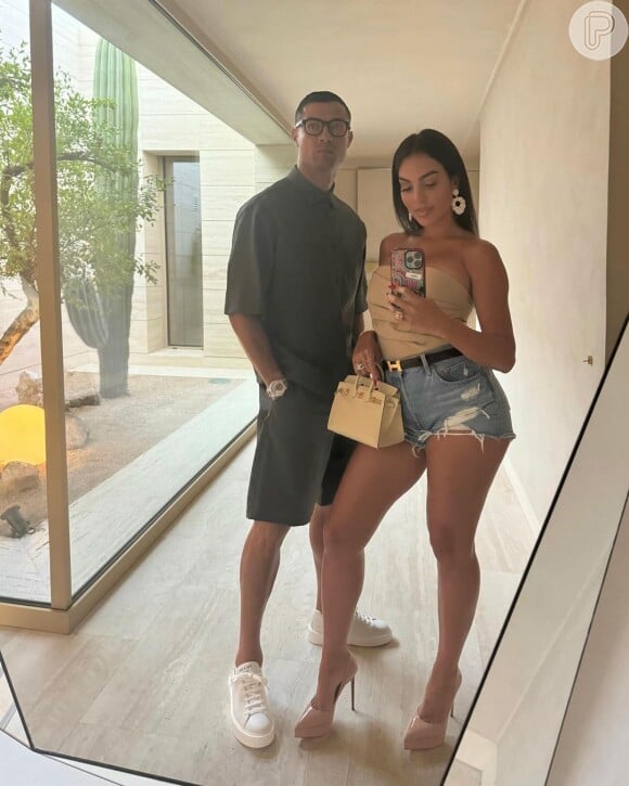 Cristiano Ronaldo e Georgina Rodríguez teriam assinado o acordo em 2017, após o nascimento da primeira filha