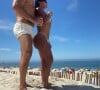 Gretchen faz sucesso nas redes sociais com suas fotos de biquíni ao lado do marido Esdras de Souza