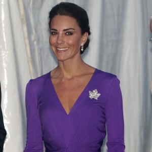 Kate Middleton é sempre muito elegante em suas escolhas de roupas.