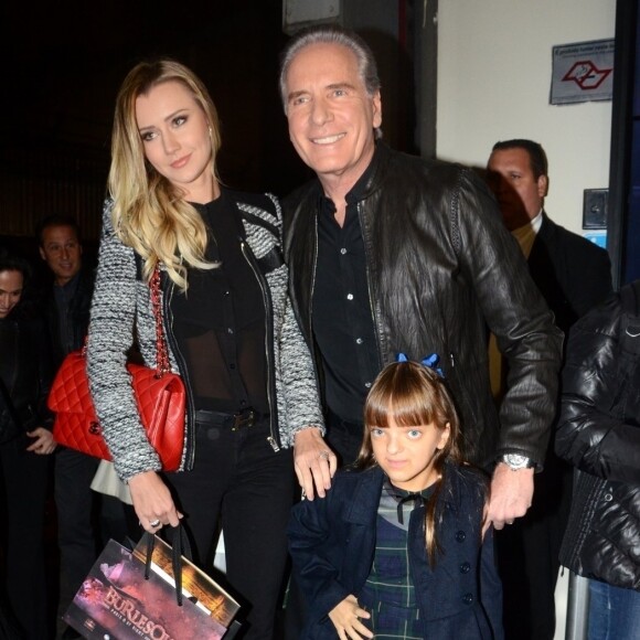 Rafaella Justus em foto de 2016 com o pai, Roberto Justus, e a madrasta, Ana Paula Siebert