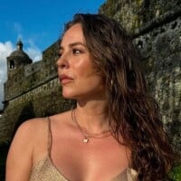 Fim dos filtros no Instagram: Paolla Oliveira exibe beleza natural em fotos e recebe elogio de Nanda Costa. 'Te amo'