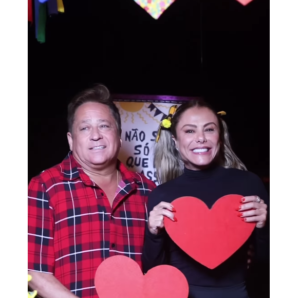 Poliana Rocha é conhecida por ser esposa do cantor sertanejo Leonardo