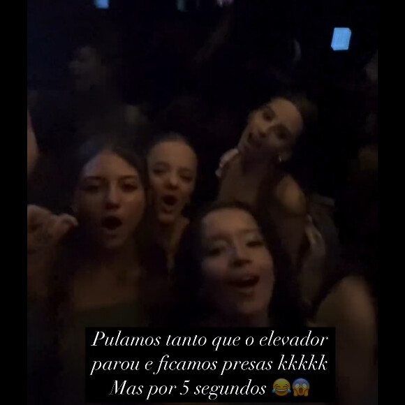 Rafaella Justus puxou coro de música ao lado da mãe, Ticiane Pinheiro, e amigas dentro de elevador após sua festa de 15 anos