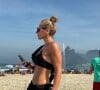 Adriane Galisteu esbanjou seu corpo definido em nova fotos feitas em um ensaio fotográfico na academia