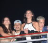 Bruna Marquezine e João Guilherme marcaram presença no Rock in Rio nesta sexta-feira (13)