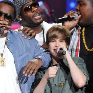 P. Diddy sobre Justin Bieber em 2011: 'Ele teve acesso à casa. E ele sabe que é melhor não falar na televisão nacional o que ele faz com o irmãozão Puff'