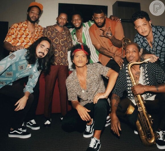 Bruno Mars convidou Mateus Asato para fazer parte de sua banda em 2019