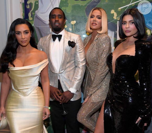 Nomes de Kim, Khloé, Kourtney, Kylie e kendall continuam em alta nesse escândalo envolvendo P.Diddy e as acusações de agressão sexual