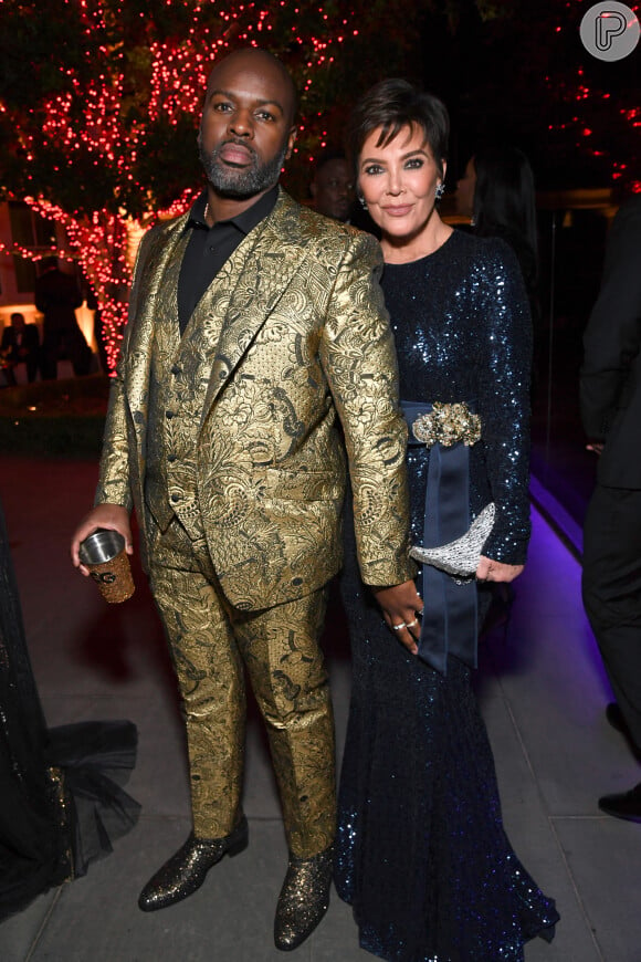 Desde 2014, Kris Jenner está namorando com Corey Gamble, que tem suposta ligação com P.Diddy