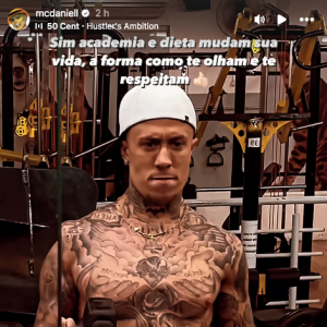 MC Daniel também brincou dizendo que se achava lindo na época, mas que hoje sim estaria na aparência ideal