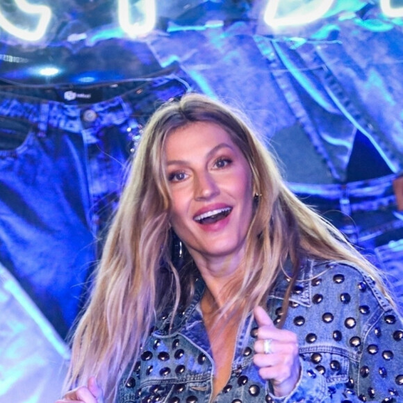 Gisele Bündchen só vai descobrir o sexo do 3º filho no parto