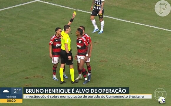 Bruno Henrique, do Flamengo, recebeu cartão amarelo em jogo do Flamengo contra o Santos em novembro de 2023: número fora do comum de apostas na punição chamou atenção de três empresas