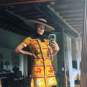 Lily Allen afirma ter perdido a virgindade no Brasil durante uma viagem com a família