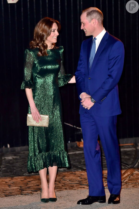 Kate Middleton e Príncipe William: 'Nos bastidores há inúmeras cartas, mensagens, visitas, telefonemas que ninguém sabe'