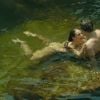 'Felizes Para Sempre': Danny Bond (Paolla Oliveira) e Cláudio (Enrique Diaz) se encontram mais uma vez e tomam banho de cachoeiros pelados, em 29 de janeiro de 2015
