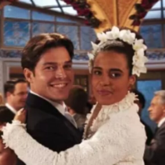 Em 'Alma Gêmea', Hélio e Sabina também conseguem se casar.