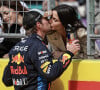 Nesta sexta-feira, Kelly Piquet anunciou que está grávida de Max Verstappen.