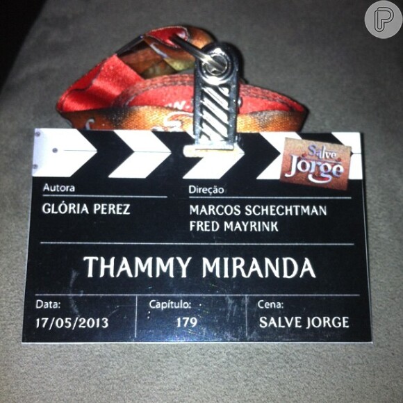 Thammy Miranda publica foto de seu crachá