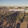 Tainá Müller compartilha foto do local no qual acontece o festival Coachella